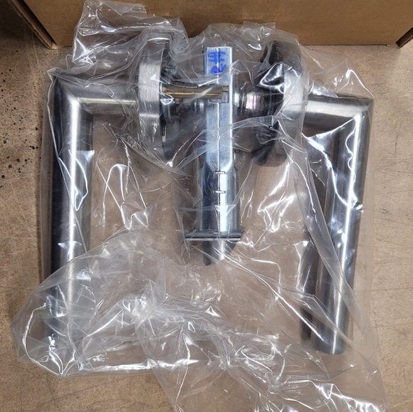 Emtek Passage Lever Set - Picture 3 of 5